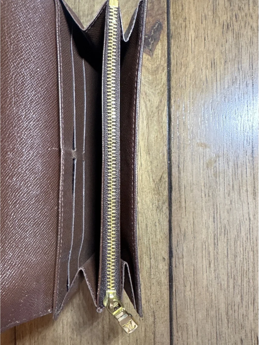 Louis Vuitton authentic louis